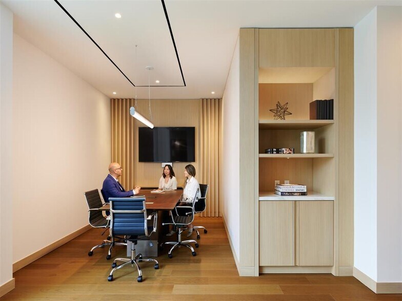 More Photos Of 1000 W 8th St, Los Angeles Apartments For Lease