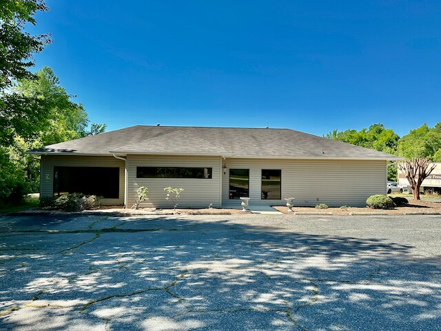 More Photos Of 415 Semora Rd, Roxboro Office For Sale