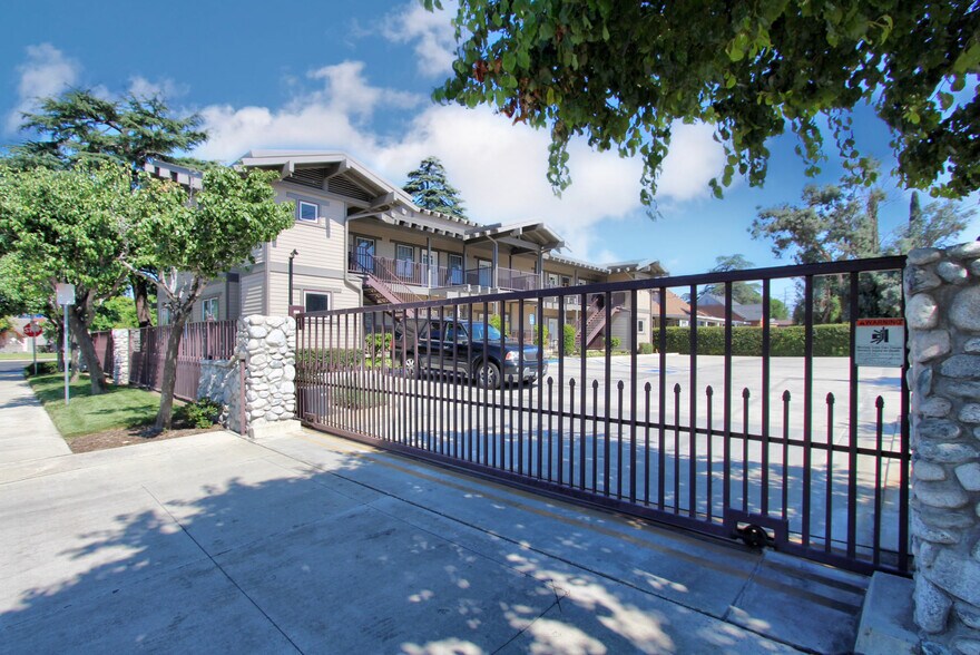 More Photos Of 437 N Riverside Ave, Rialto Loft Creative Space For Lease