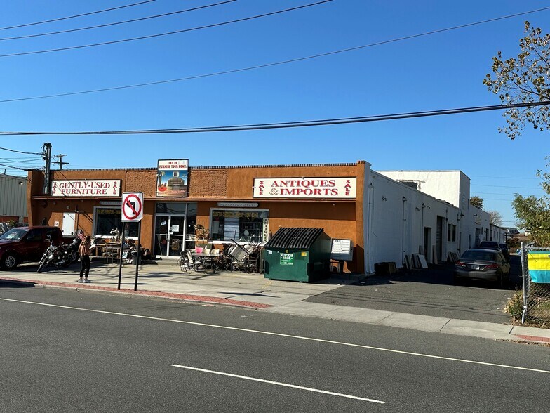 Primary Photo Of 4140 Austin Blvd, Island Park Industrial For Sale