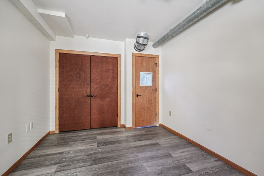 More Photos Of 134 Main St, Racine Apartments For Sale