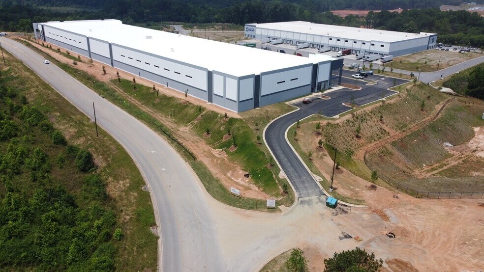 More Photos Of 2000 Ridgeway Church Rd, Commerce Warehouse For Sale