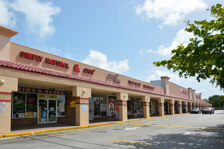 More Photos Of 8255 Sunset Strip, Sunrise Unknown For Lease