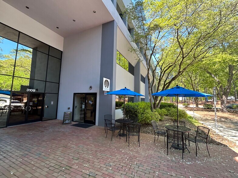 More Photos Of 3109 Poplarwood Ct, Raleigh Office For Lease