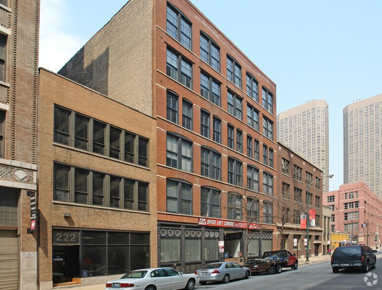 More Photos Of 216 S Jefferson St, Chicago Loft Creative Space For Sale
