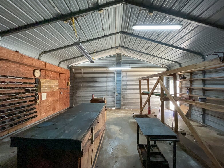 More Photos Of 1804 Lucas Ln, Charlotte Industrial For Lease