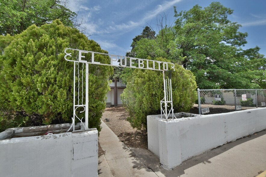 More Photos Of 300-314 Rhode Island St SE, Albuquerque Apartments For Sale