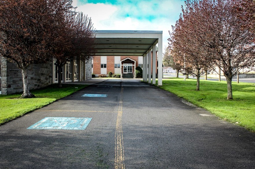 More Photos Of 306 W Main St, Malone Office For Sale