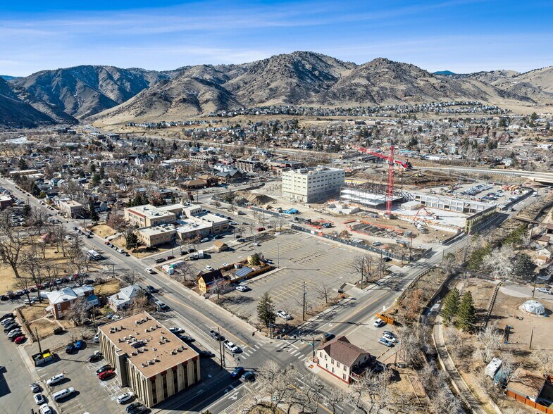 More Photos Of 510 10th St, Golden Apartments For Sale