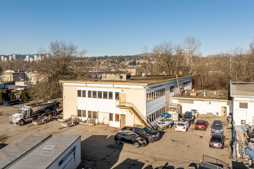 More Photos Of 440 Canfor Ave, New Westminster Warehouse For Lease