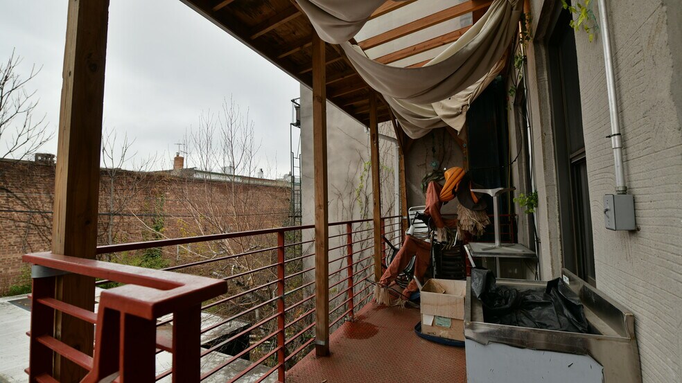 More Photos Of 5909 71st Ave, Ridgewood Restaurant For Sale