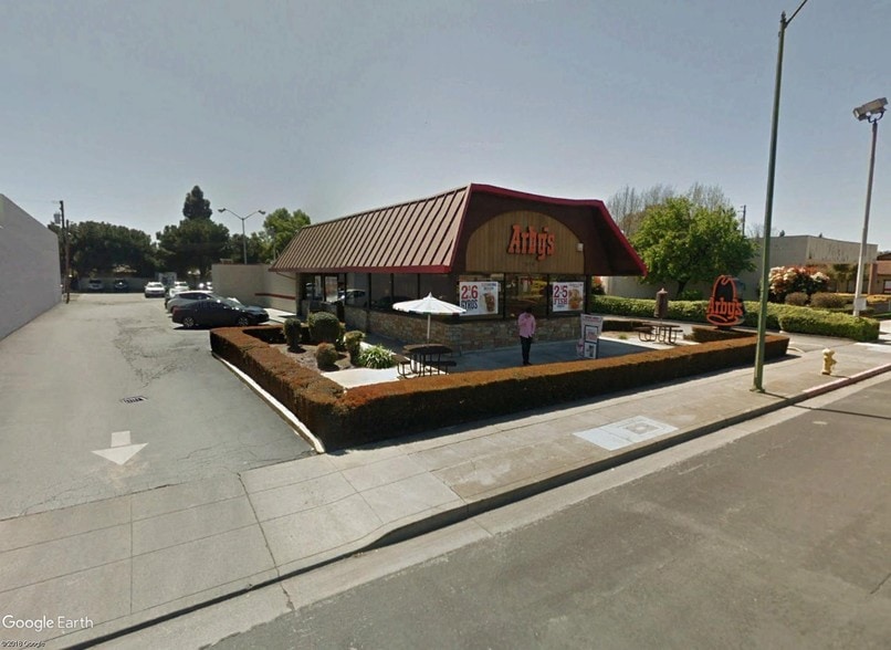 More Photos Of 3150 Stevens Creek Blvd, San Jose Freestanding For Lease