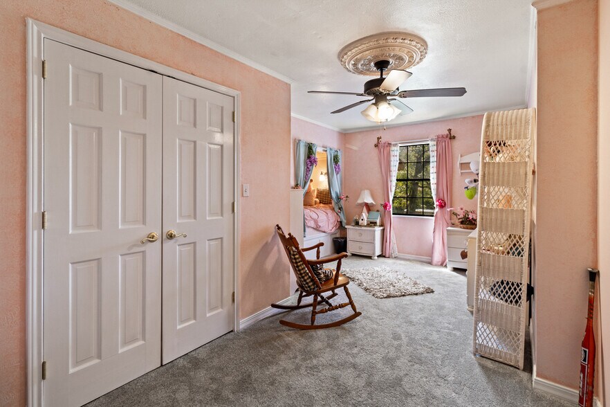 More Photos Of 750 N US Highway 287, Palestine Multifamily For Sale