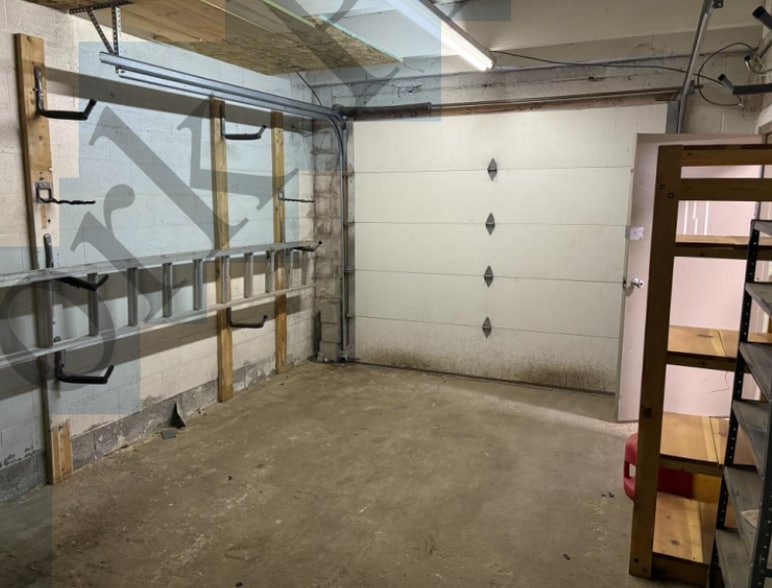 More Photos Of 4330 Nicollet Ave, Minneapolis Office For Sale