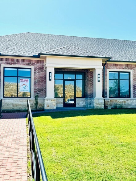 More Photos Of 7700 Preston Rd, Frisco Medical For Lease