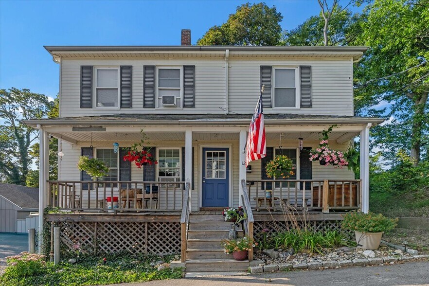 Primary Photo Of 12 Magoni Ter, Plymouth Apartments For Sale