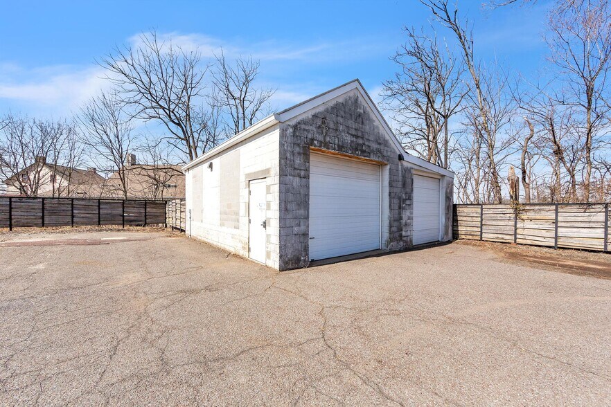 More Photos Of 2169 E High St, Pottstown Office For Lease