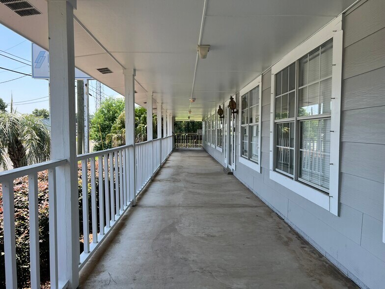More Photos Of 218 Green Acres Rd, Fort Walton Beach Office For Lease