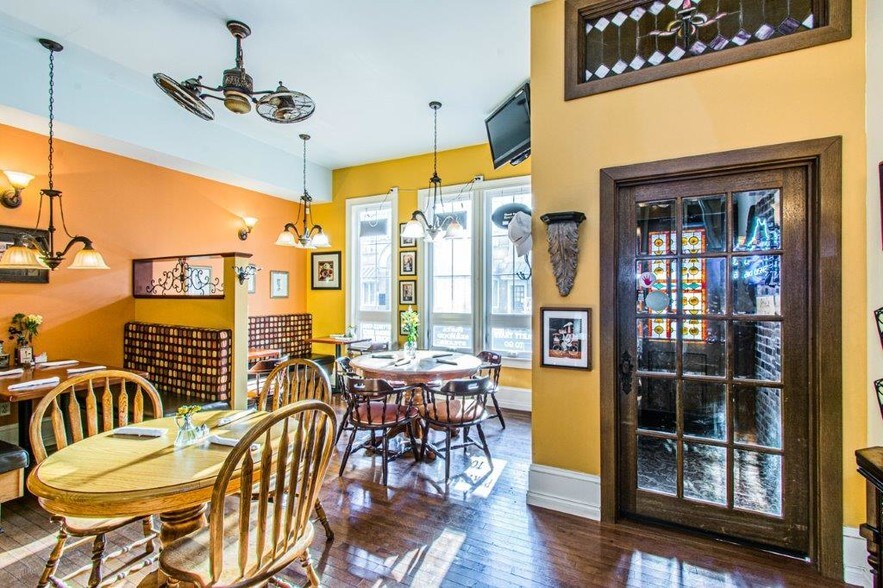 More Photos Of 183 S Main St, Russellville Restaurant For Sale