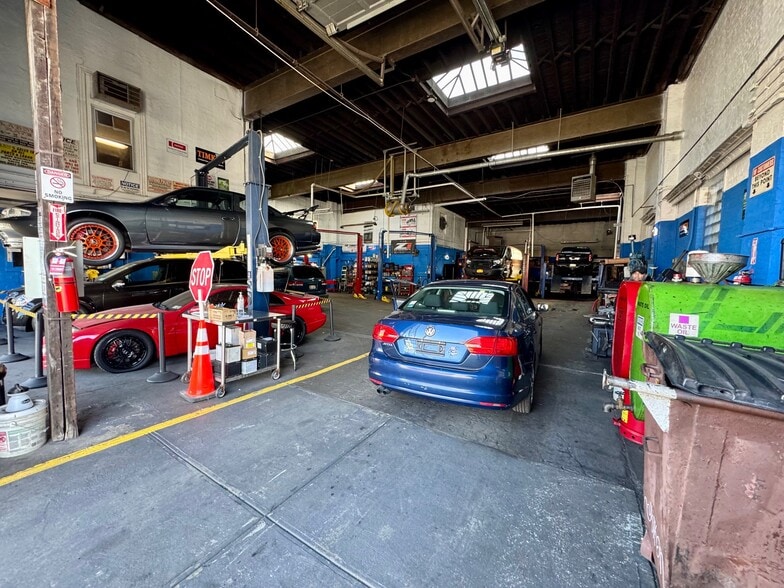 More Photos Of 6307 Fresh Pond Rd, Ridgewood Auto Repair For Sale