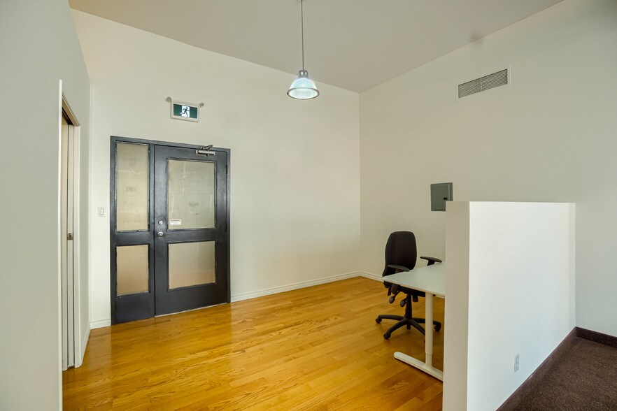More Photos Of 45-55 Colborne St, Toronto Office For Lease