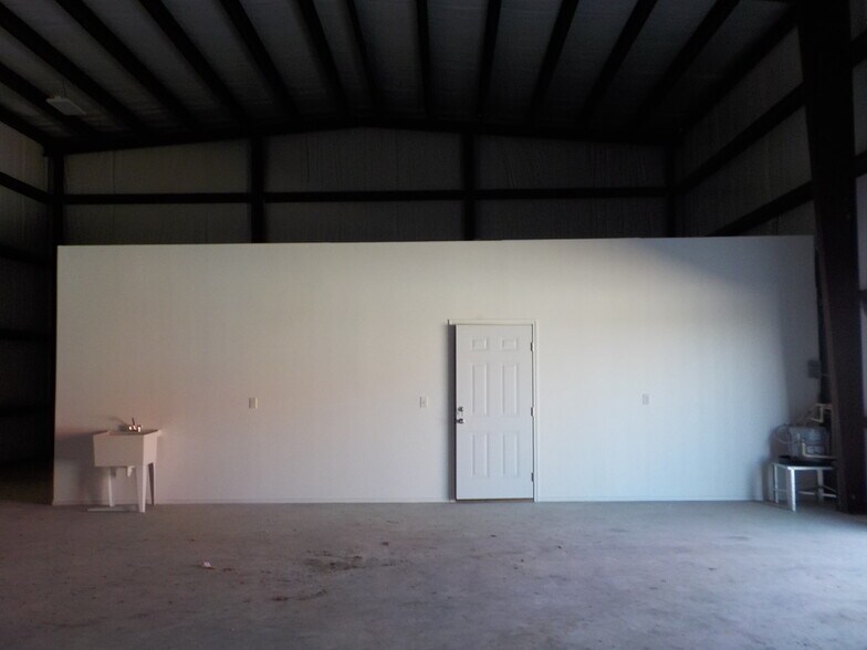 More Photos Of 5151 Logan's Run, Harlingen Unknown For Lease