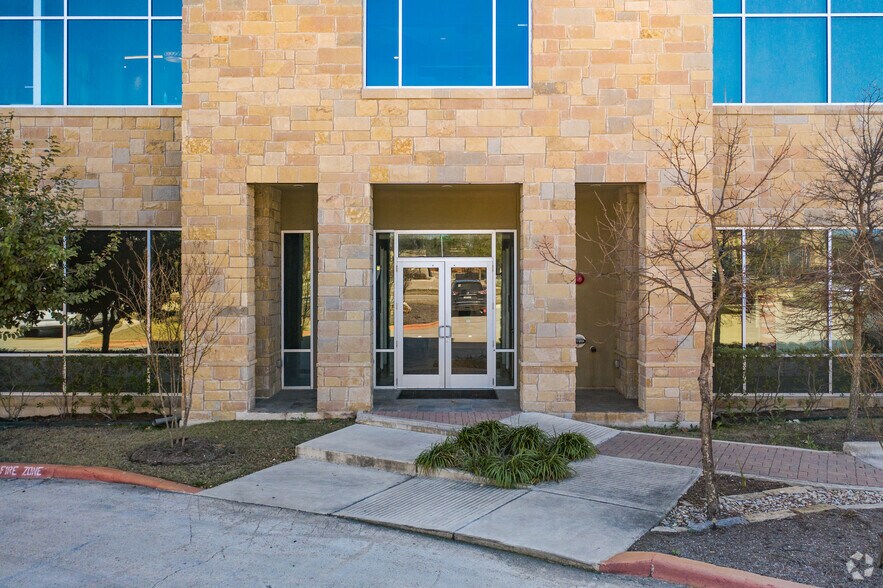 More Photos Of 5920 W William Cannon Dr, Austin Medical For Sale