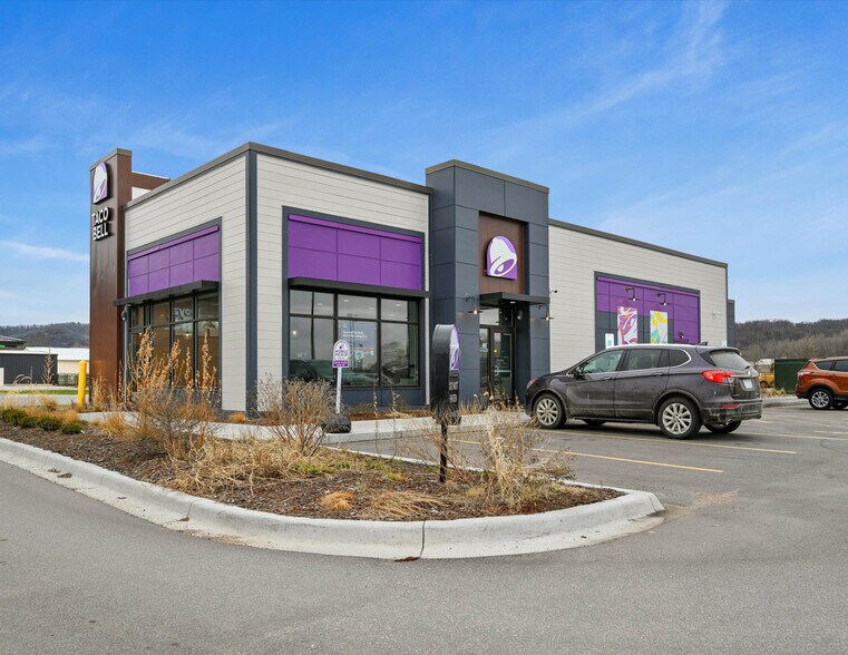 More Photos Of 37496 US Highway 18, Prairie Du Chien Fast Food For Sale