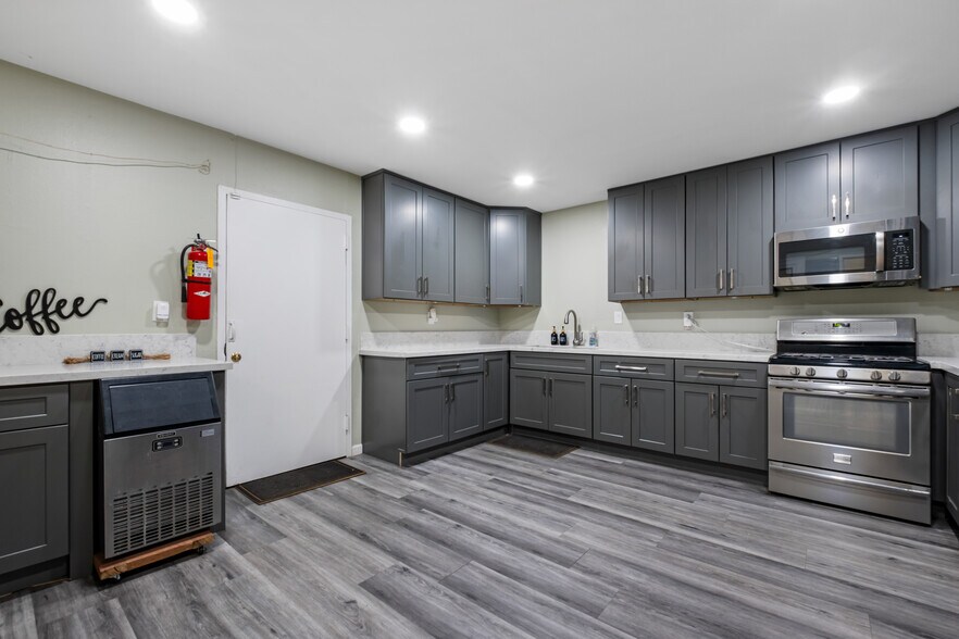 More Photos Of 12354 Mount Vernon Ave, Grand Terrace Religious Facility For Sale