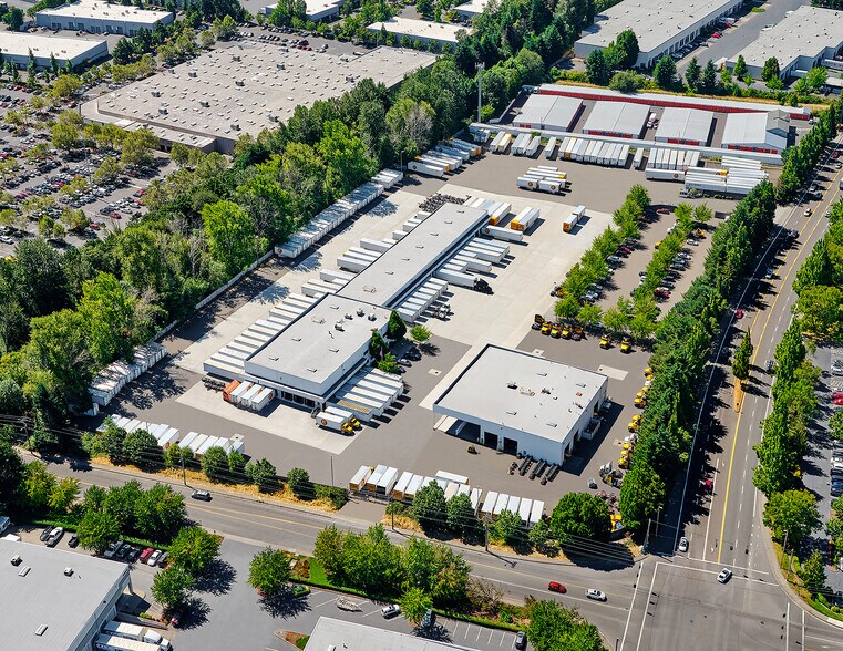 More Photos Of 13704 NE Airport Way, Portland Unknown For Lease
