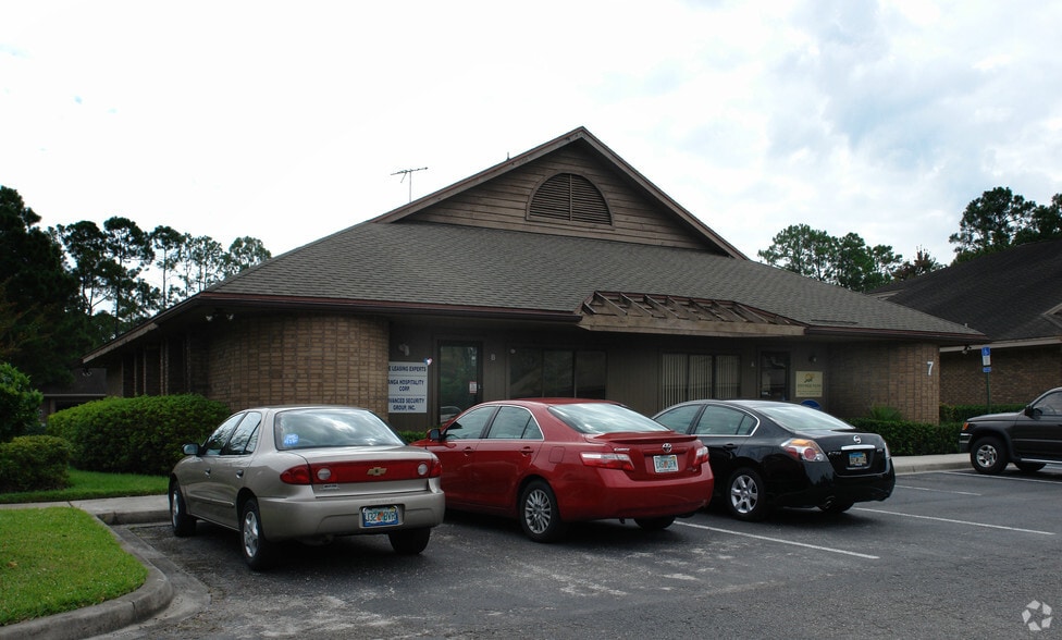More Photos Of 1409 Kingsley Ave, Orange Park Medical For Sale