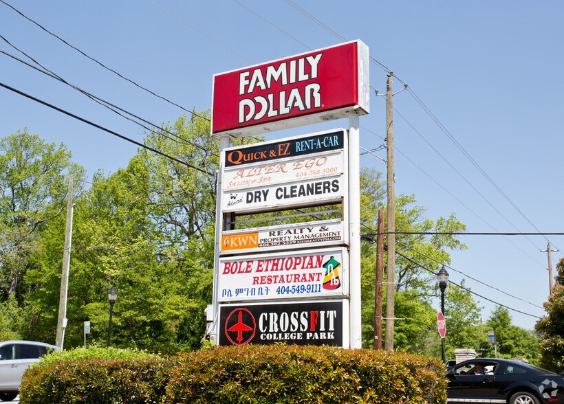 More Photos Of 1650-1650 Virginia Ave, Atlanta General Retail For Lease