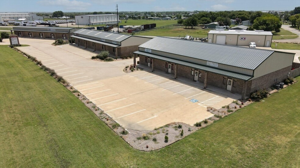 More Photos Of 5796 E Highway 114, Haslet Storefront Retail Office For Lease