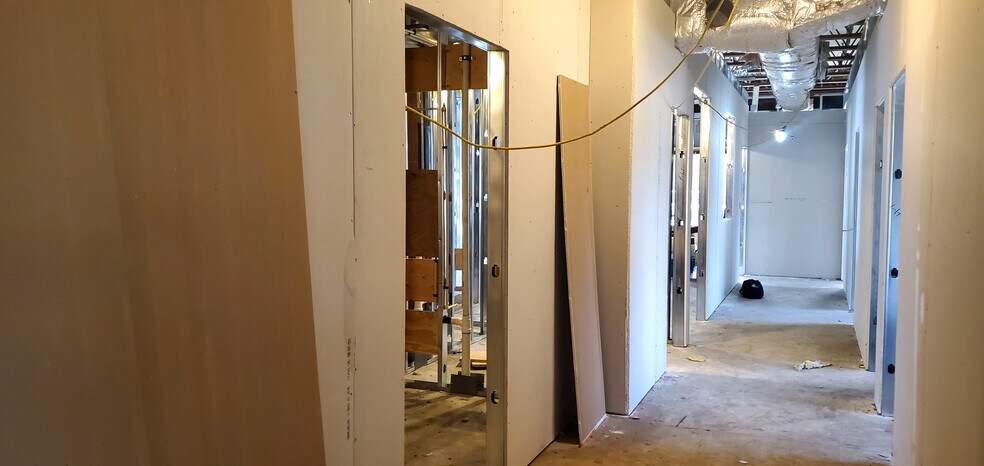 More Photos Of 721 Clifton Ave, Clifton Medical For Lease
