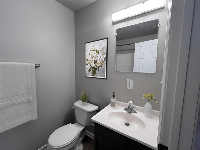 More Photos Of 10705 E Us-136, Indianapolis Apartments For Sale