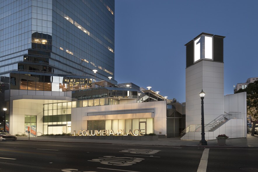 More Photos Of 401 W A St, San Diego Office For Lease