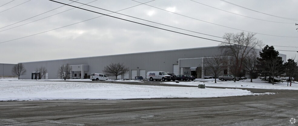 Primary Photo Of 9910 Charter Park Dr, West Chester Warehouse For Lease