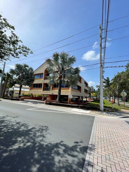 More Photos Of 500 SE Osceola St, Stuart Medical For Sale
