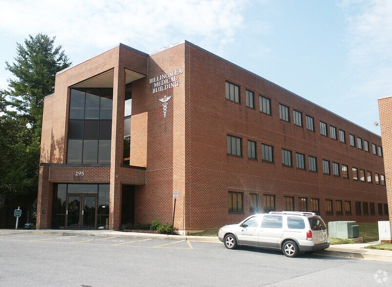 More Photos Of 295 Stoner Ave, Westminster Medical For Sale