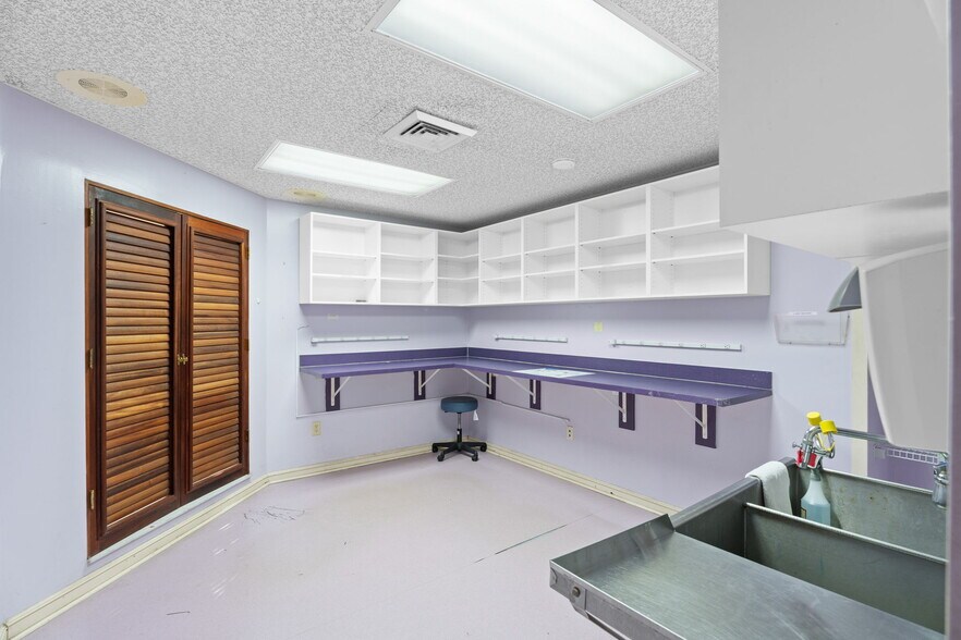 More Photos Of 2685 Swamp Cabbage Ct, Fort Myers Medical For Sale