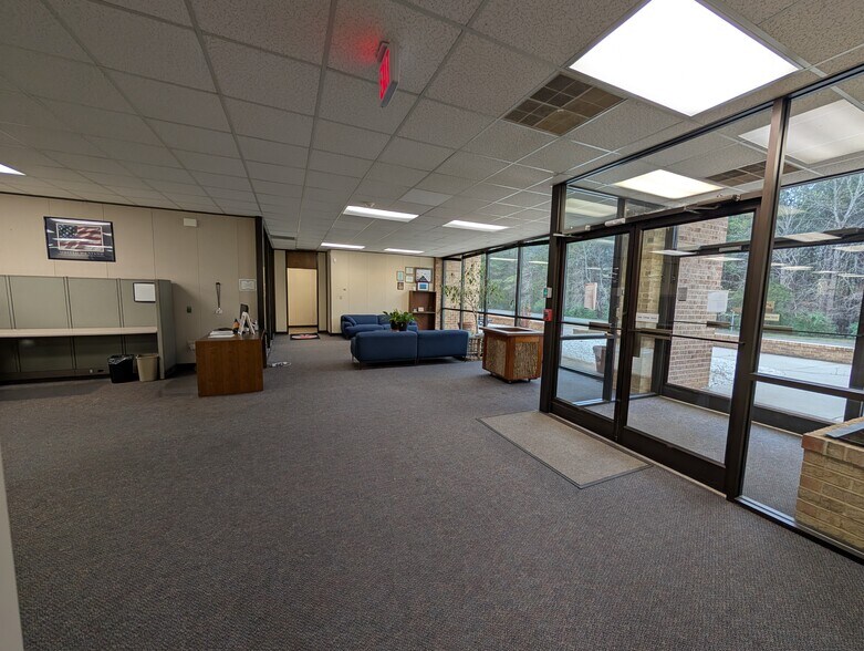 More Photos Of 328 Elizabeth Brady Rd, Hillsborough Research And Development For Lease