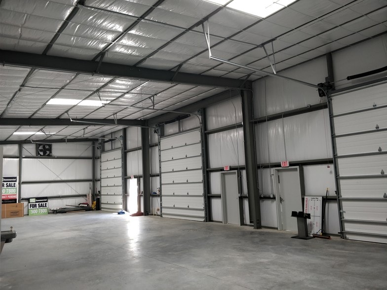 More Photos Of 4207 W Dr Martin Luther King Jr Blvd, Tampa Industrial For Sale