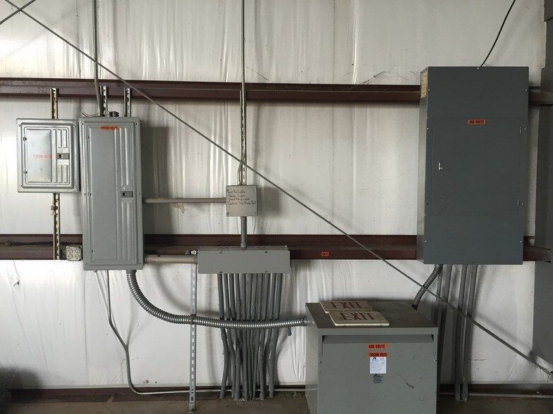 More Photos Of 4136 Interstate Highway 37, Odem Truck Terminal For Lease