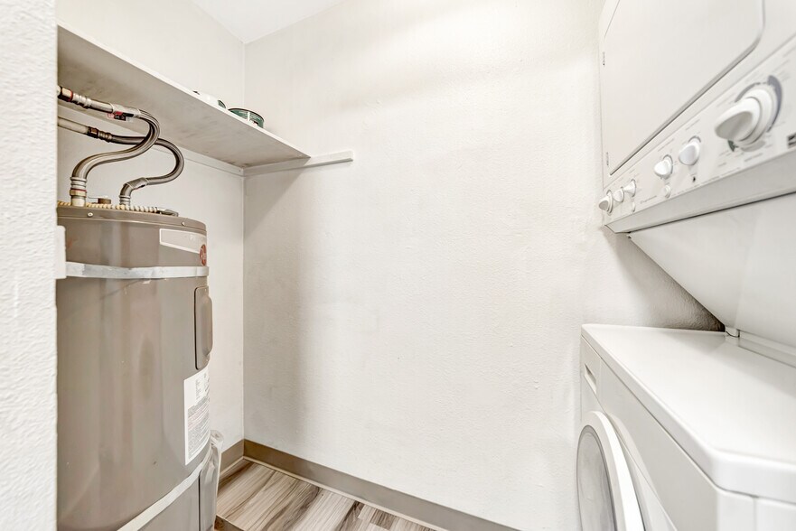 More Photos Of 13410 SE Powell Blvd, Portland Apartments For Sale