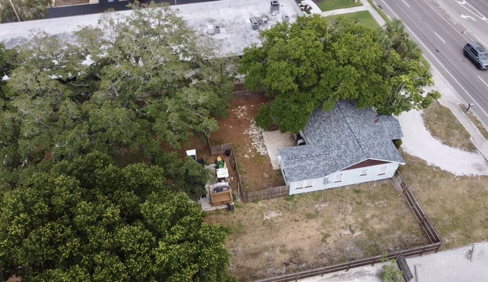 More Photos Of 14255 Walsingham Rd, Largo Office Residential For Sale