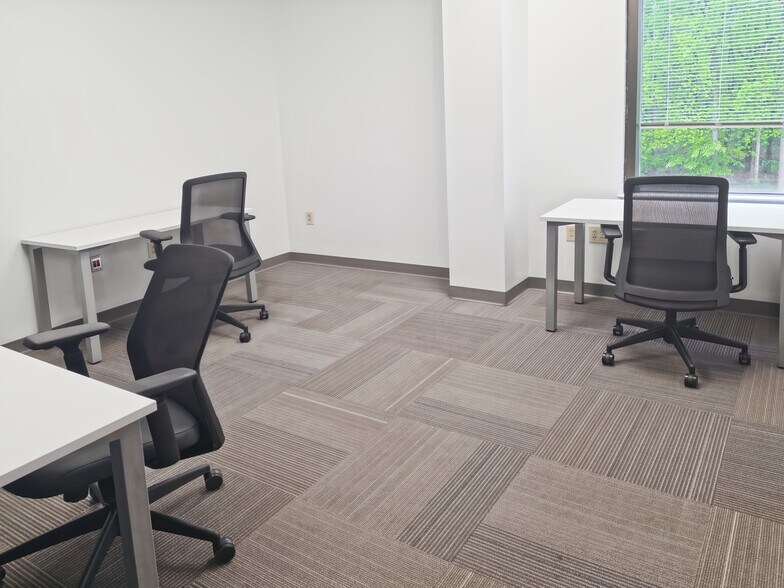 More Photos Of 1099 White Horse Rd, Voorhees Coworking Space