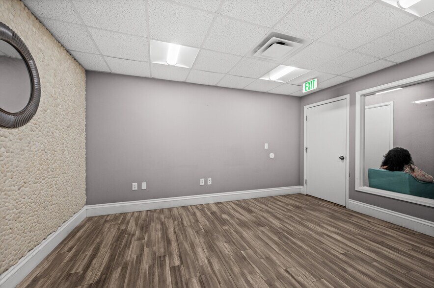 More Photos Of 333 N 300 W, Salt Lake City Loft Creative Space For Sale
