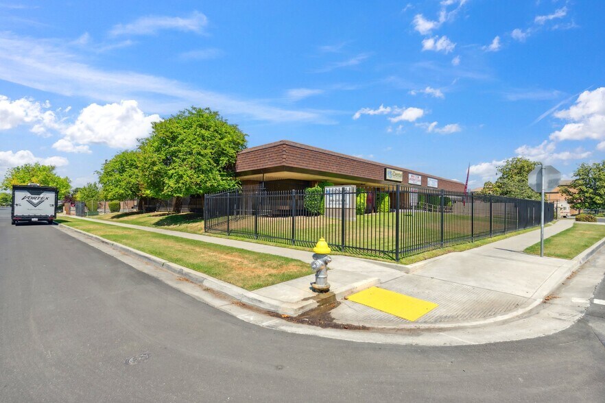 More Photos Of 3727 N 1st St, Fresno Medical For Sale