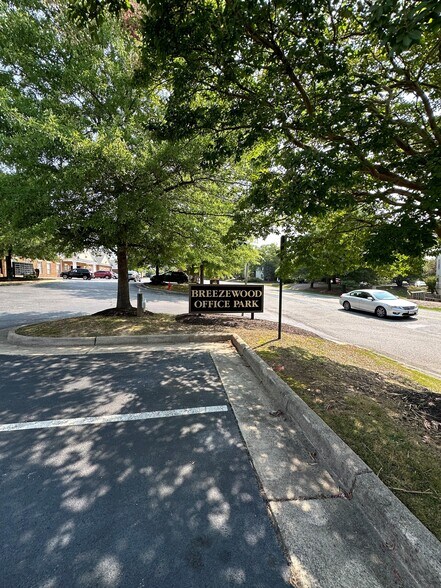 More Photos Of 10708 Ballantraye Dr, Fredericksburg Medical For Sale