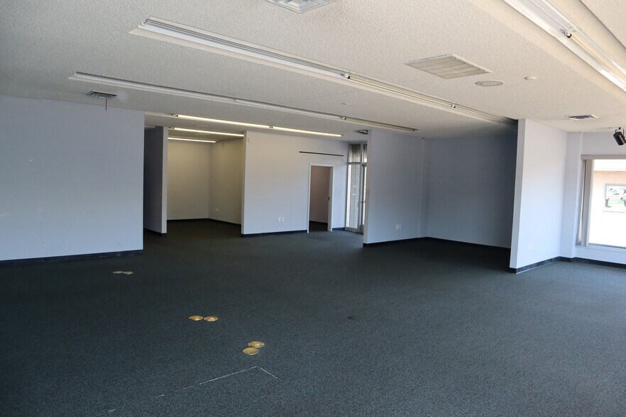 More Photos Of 2358-2368 Lincoln St, Oroville Office For Lease
